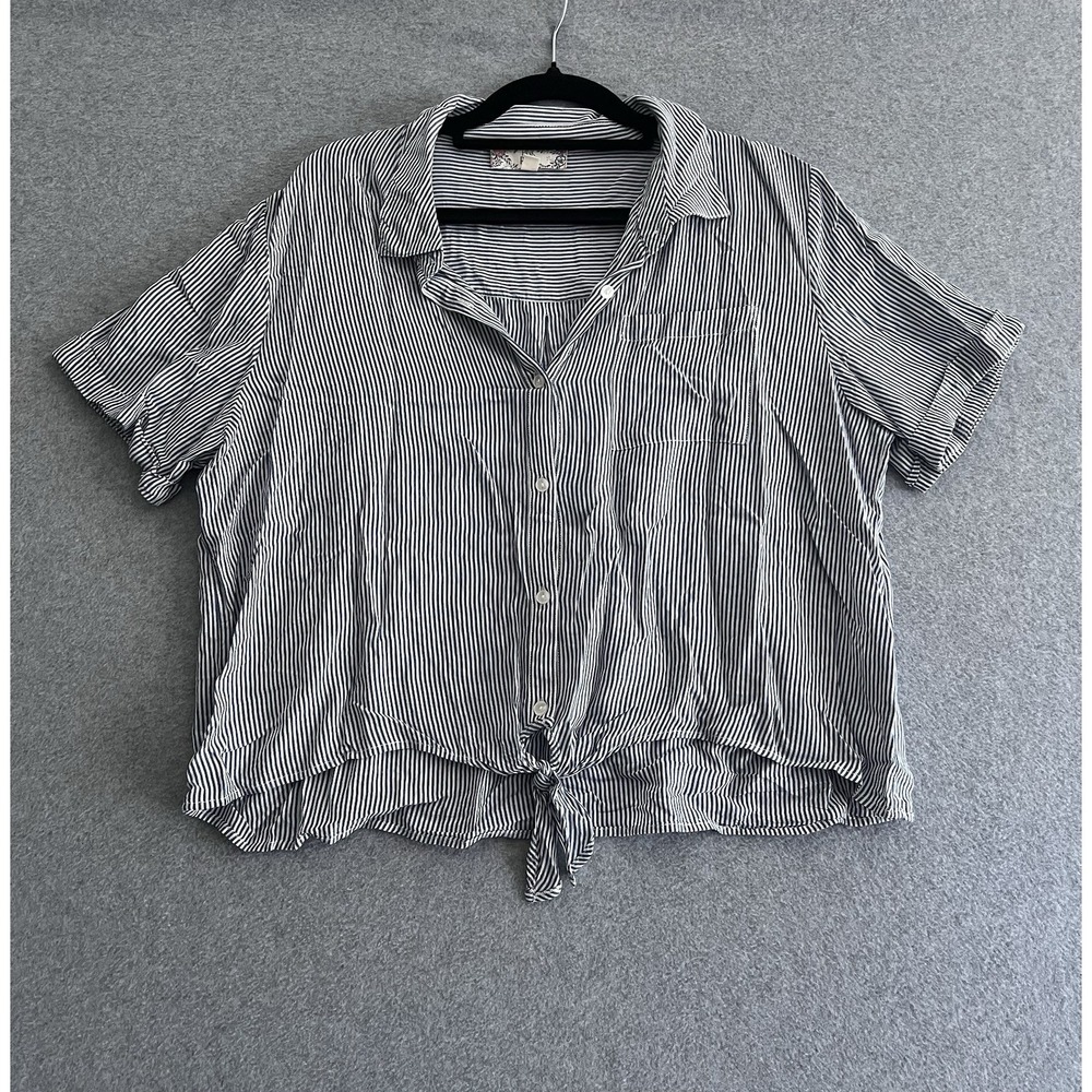Pink Rose Vintage Top Women's‎ Short Sleeve Button Blue Striped Shirt XL Tie
